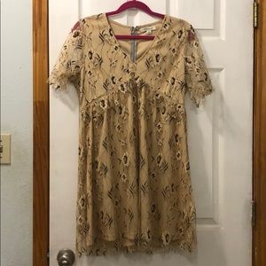 Francesca’s lace dress